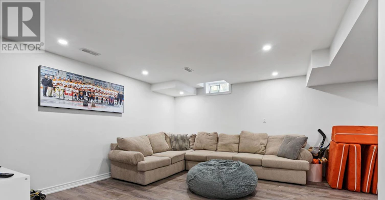 7 Riley Avenue, Pelham, ON, L0S 1E6 - 26