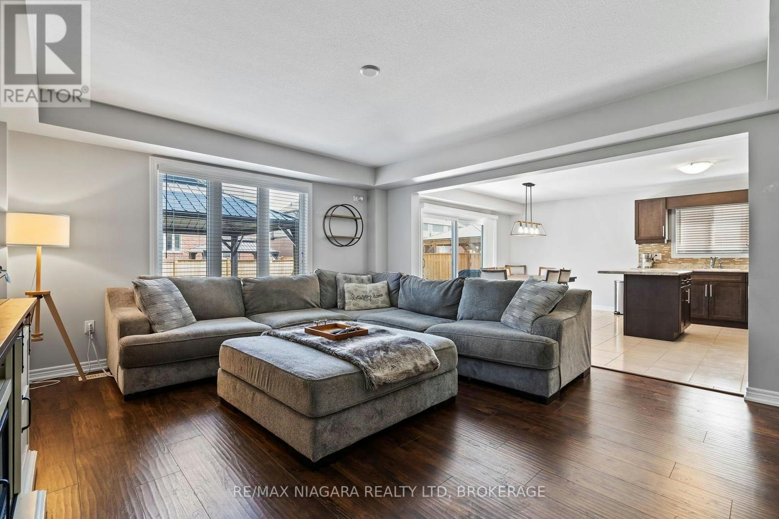 7 Riley Avenue, Pelham, ON, L0S 1E6 - 6