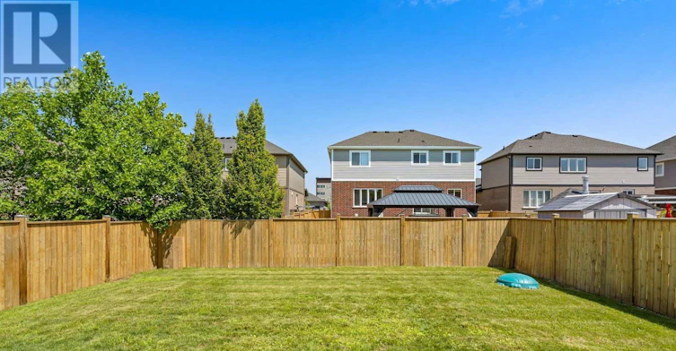 7 Riley Avenue, Pelham, ON, L0S 1E6 - 32