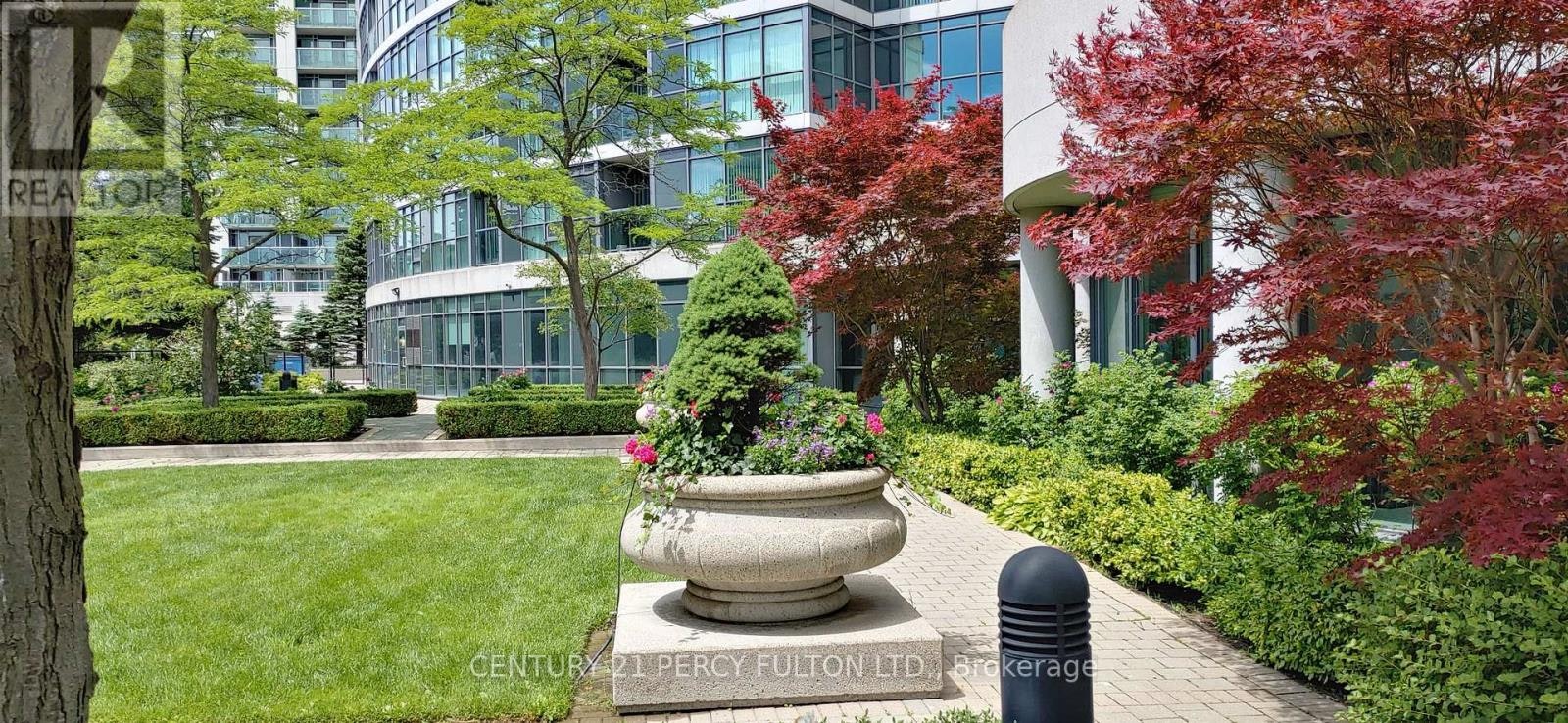 709-28 Harrison Garden Boulevard, Toronto, ON, M2N 7B5 - 17