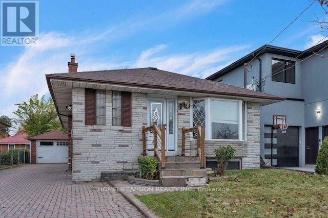MAIN-94 Waringstown Drive, Toronto, ON, M1R 4H4
