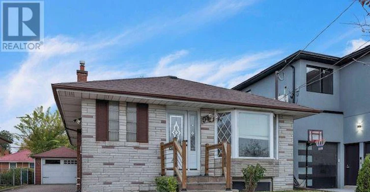 MAIN-94 Waringstown Drive, Toronto, ON, M1R 4H4