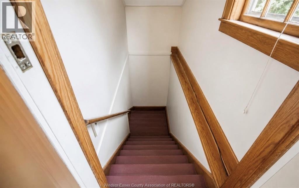 Upper-2177 Dougall, Windsor, ON, N8X 1S5 - 14