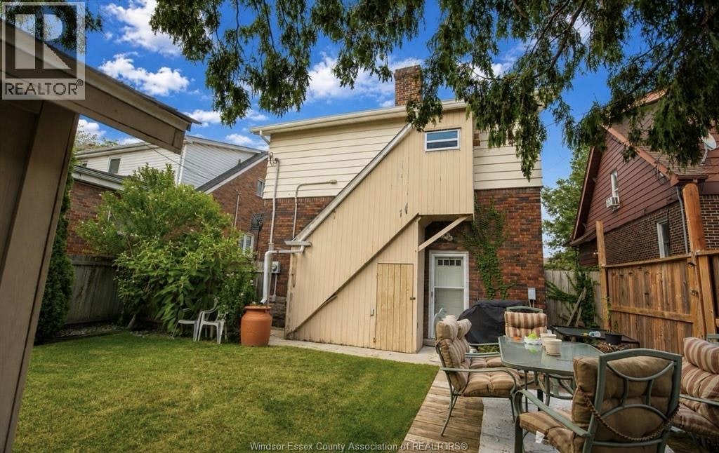 Upper-2177 Dougall, Windsor, ON, N8X 1S5 - 15