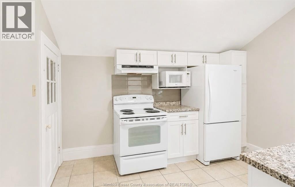 Upper-2177 Dougall, Windsor, ON, N8X 1S5 - 5