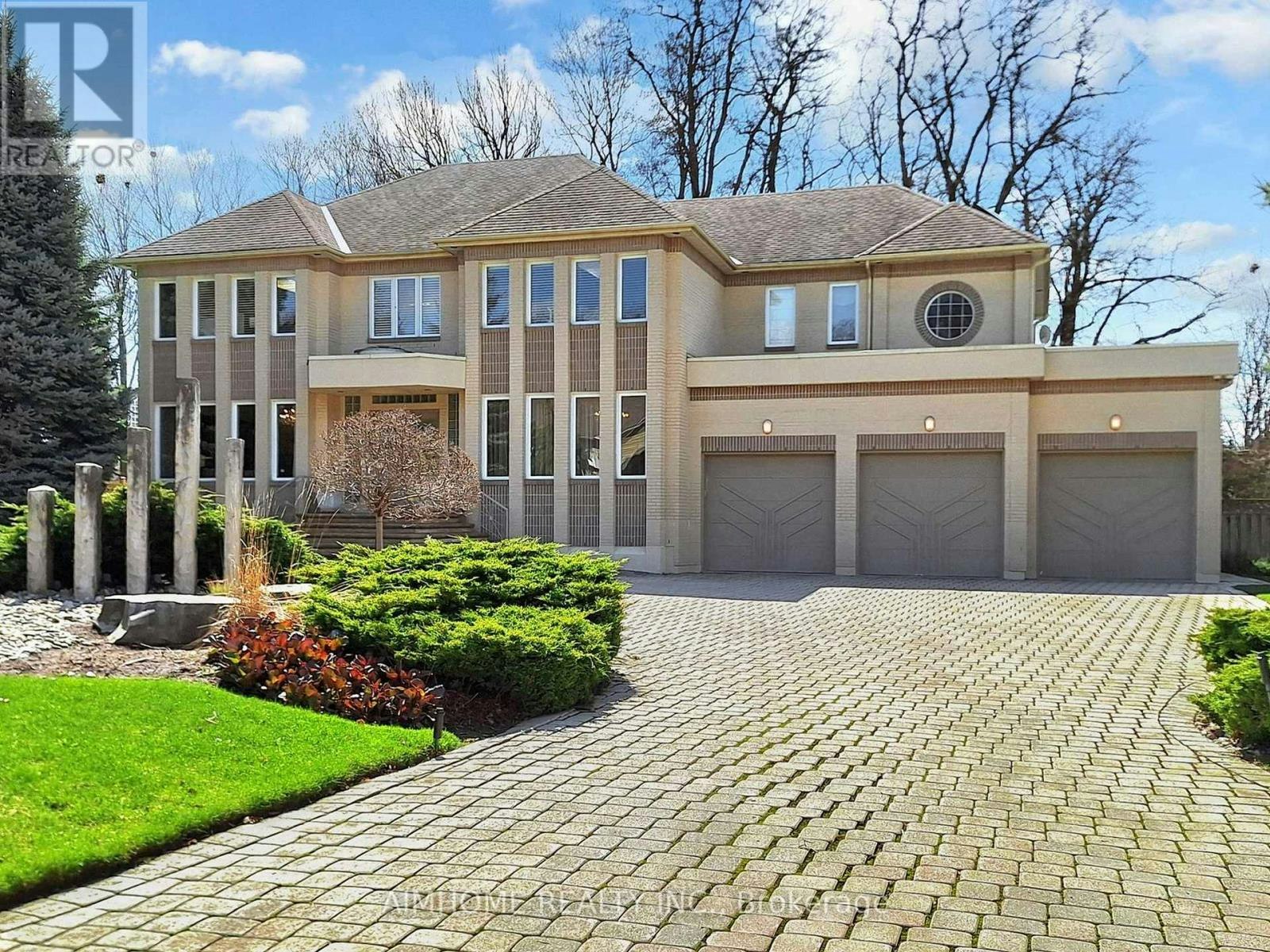 145 Renaissance Court, Vaughan, ON, L4J 7W4