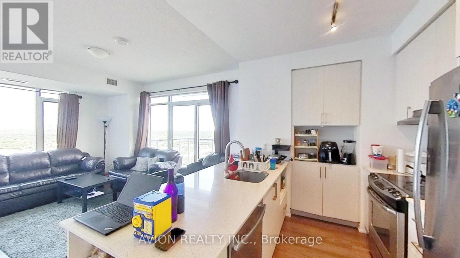 1504-2560 Eglinton Avenue W, Mississauga, ON, L5M 5R1 - 3