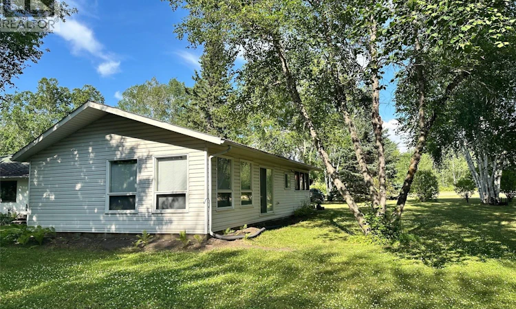 24 Ruby Crescent