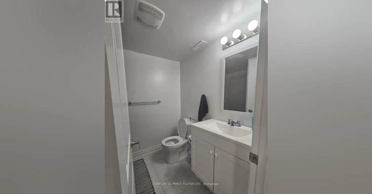 1-54 Baycliffe Drive, Whitby, ON, L1P 0B2 - 4