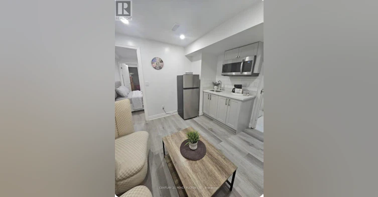 1-54 Baycliffe Drive, Whitby, ON, L1P 0B2
