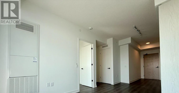 3207-28 Interchange Way, Vaughan, ON, L4K 0P8 - 10