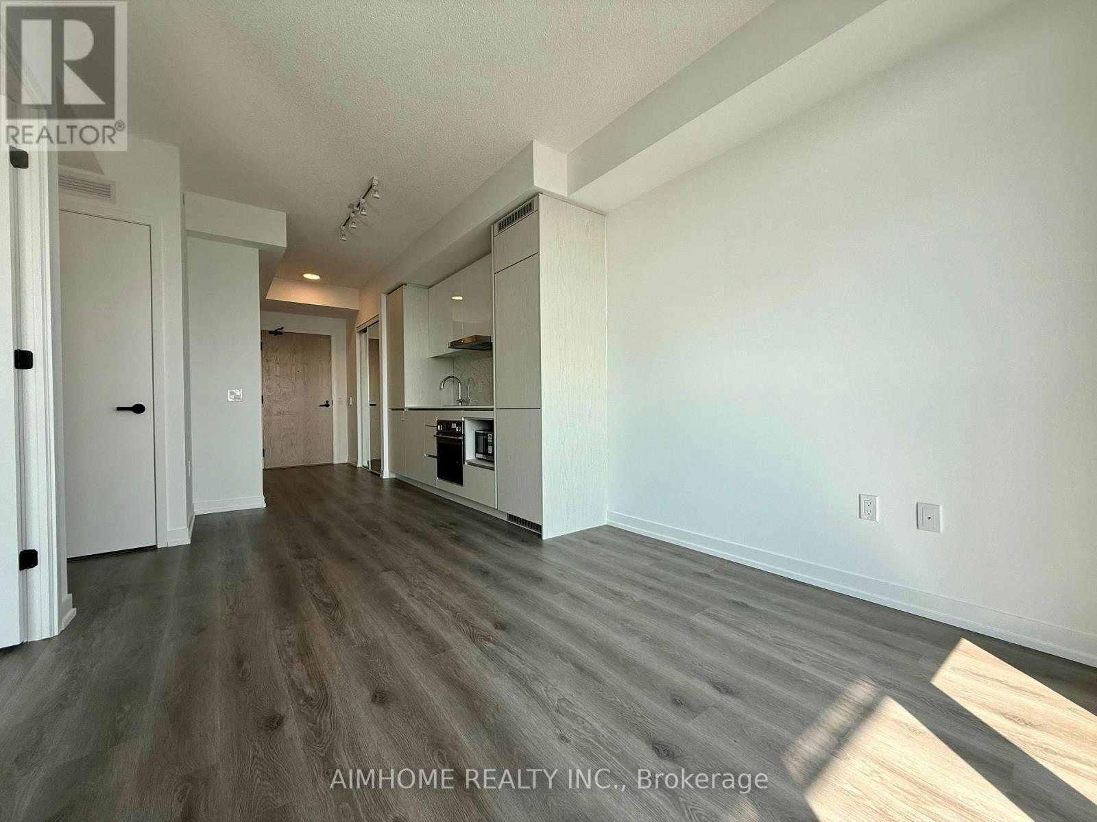 3207-28 Interchange Way, Vaughan, ON, L4K 0P8 - 9