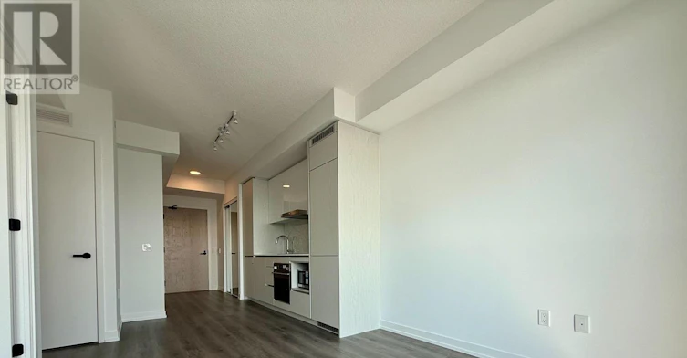 3207-28 Interchange Way, Vaughan, ON, L4K 0P8 - 9