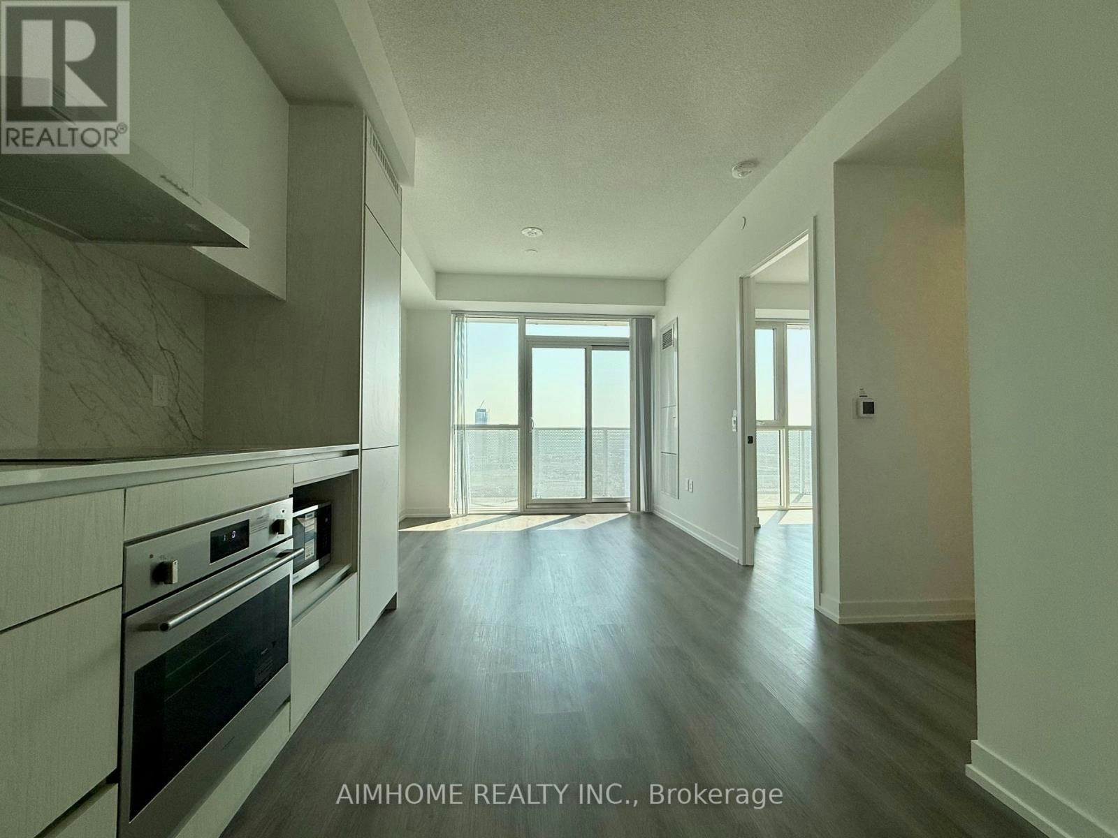 3207-28 Interchange Way, Vaughan, ON, L4K 0P8 - 2