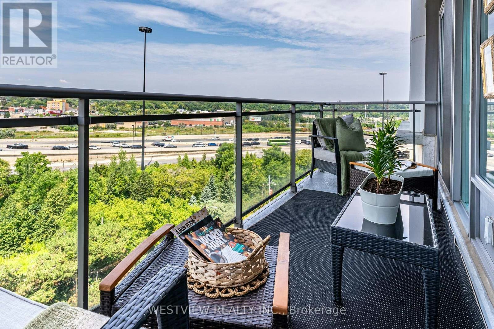1004-2119 Lake Shore Boulevard W, Toronto, ON, M8V 4E8 - 15