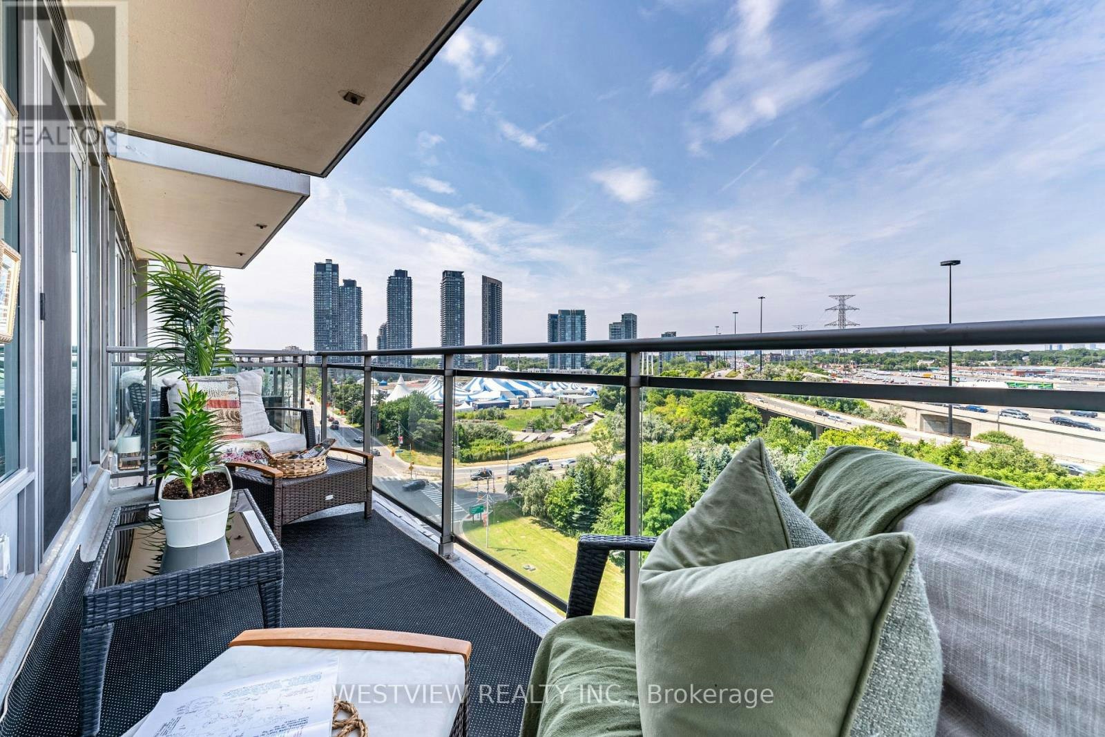 1004-2119 Lake Shore Boulevard W, Toronto, ON, M8V 4E8 - 13