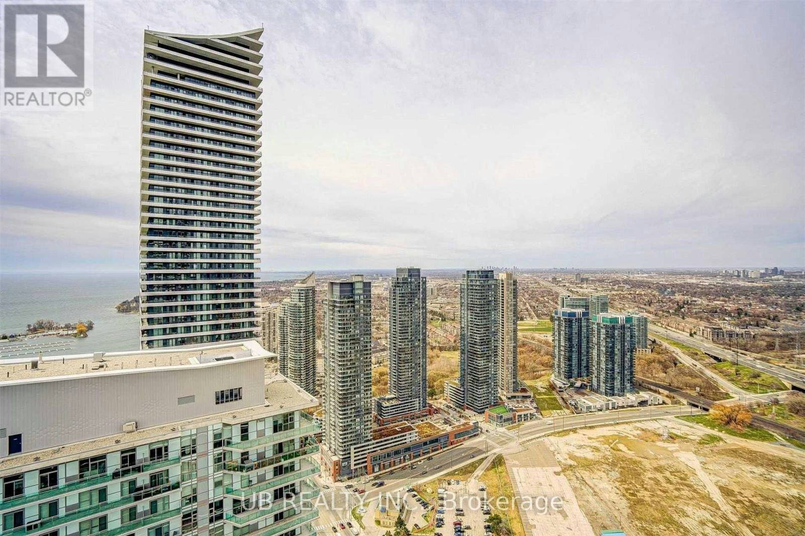 5005-70 Annie Craig Drive, Toronto, ON, M8V 0C4 - 32