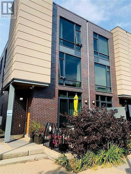60-27 Valhalla Inn Road, Toronto, ON, M9B 0B3 - 3