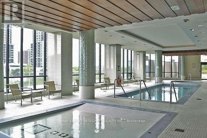 60-27 Valhalla Inn Road, Toronto, ON, M9B 0B3 - 14