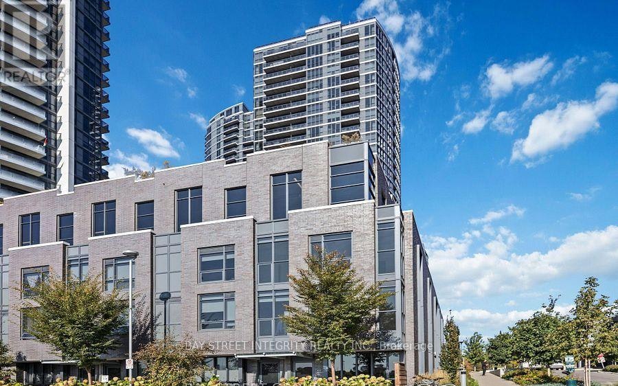 60-27 Valhalla Inn Road, Toronto, ON, M9B 0B3
