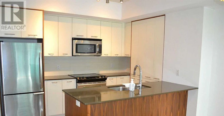 60-27 Valhalla Inn Road, Toronto, ON, M9B 0B3 - 6