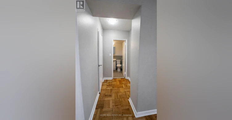 107-42 Thorncliffe Park Drive, Toronto, ON, M4H 1K1 - 7
