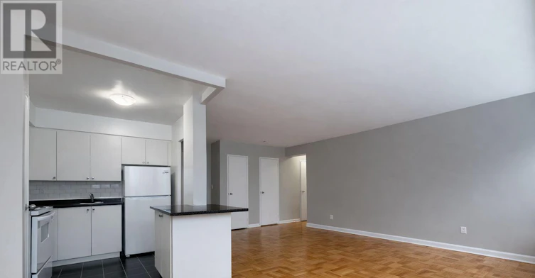 107-42 Thorncliffe Park Drive, Toronto, ON, M4H 1K1 - 3