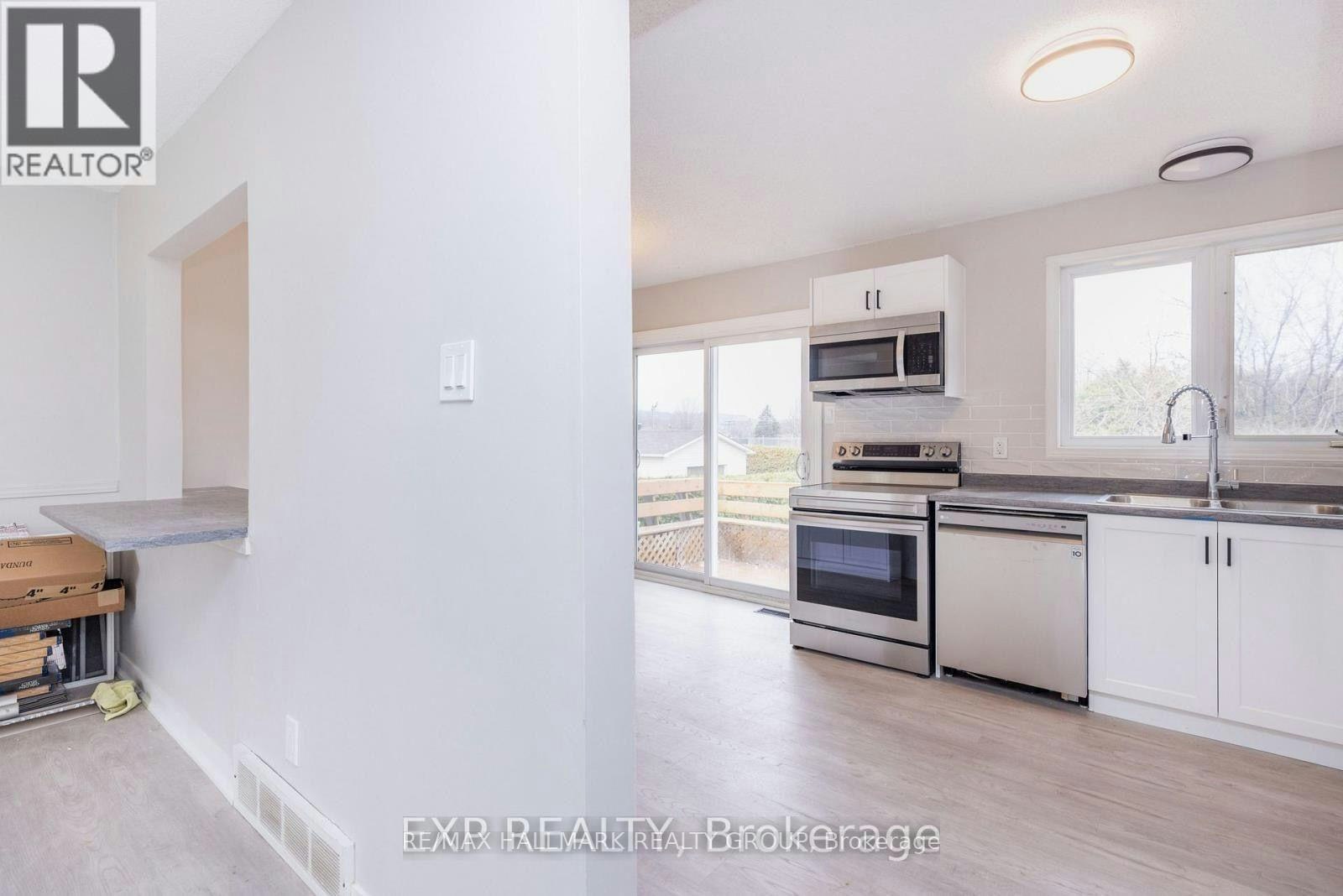 1 AND 2-990 St Jacques St Street N, Clarence-Rockland, ON, K4K 1C1 - 4