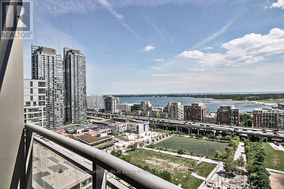 2208-21 Iceboat Terrace, Toronto, ON, M5V 4B1 - 2