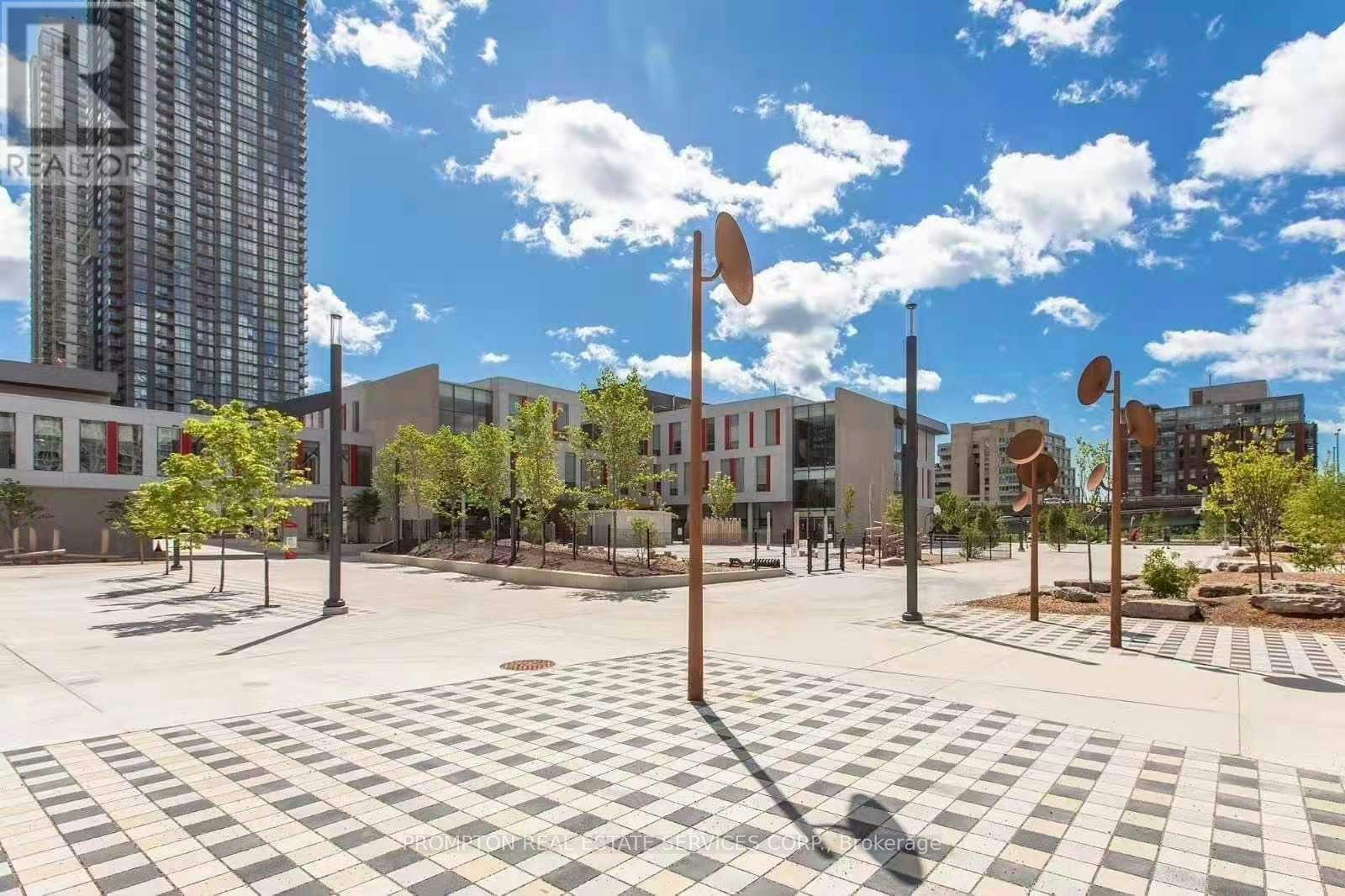 2208-21 Iceboat Terrace, Toronto, ON, M5V 4B1 - 28