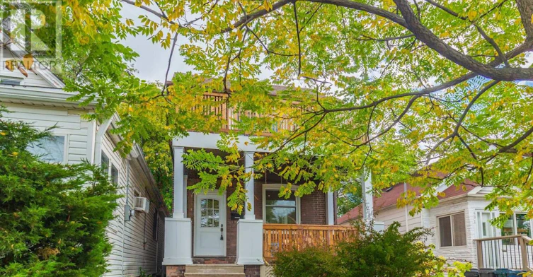 433 Woodfield Road, Toronto, ON, M4L 2X4