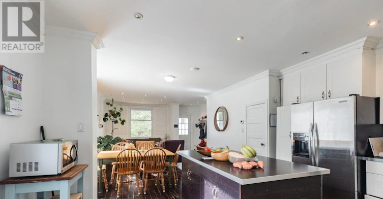 433 Woodfield Road, Toronto, ON, M4L 2X4 - 7