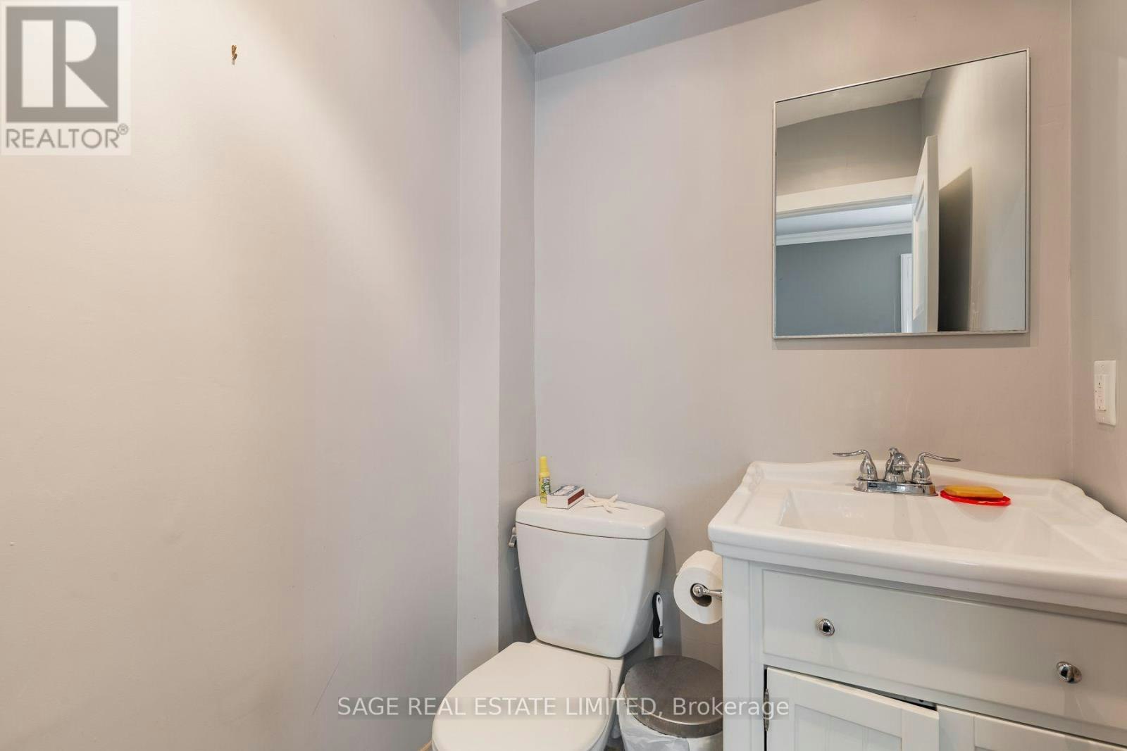 433 Woodfield Road, Toronto, ON, M4L 2X4 - 11