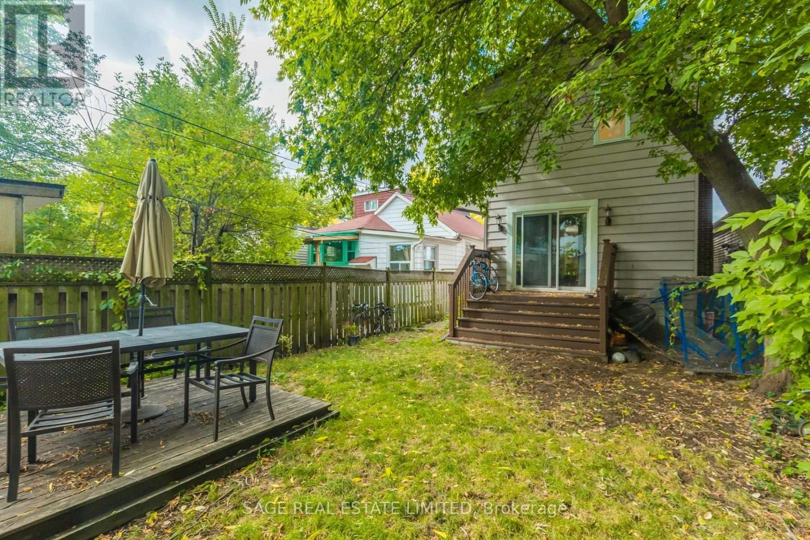 433 Woodfield Road, Toronto, ON, M4L 2X4 - 21