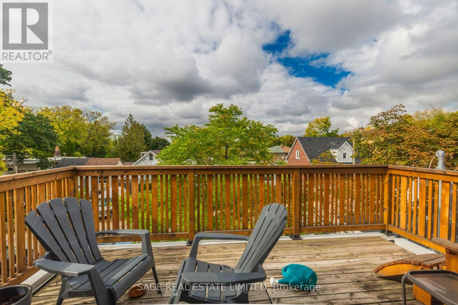 433 Woodfield Road, Toronto, ON, M4L 2X4 - 16