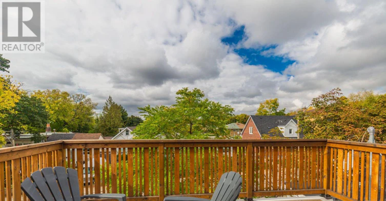433 Woodfield Road, Toronto, ON, M4L 2X4 - 16