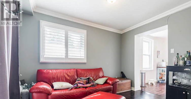 433 Woodfield Road, Toronto, ON, M4L 2X4 - 10