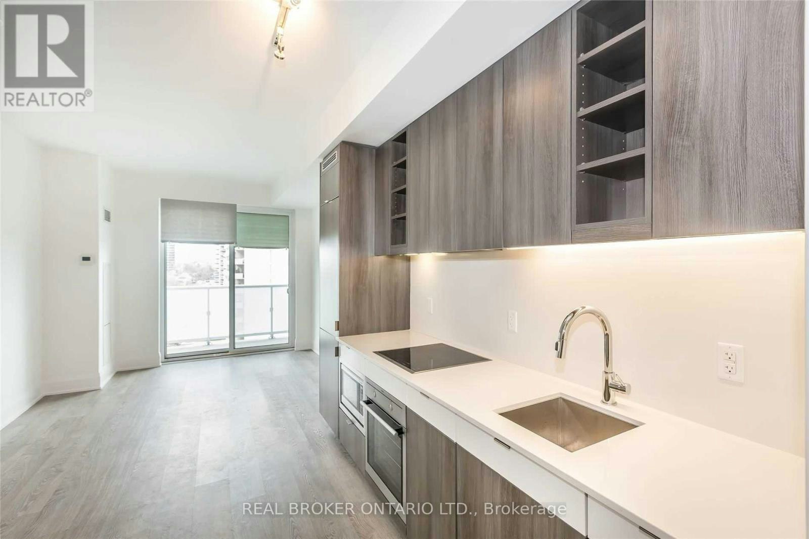 813-101 Erskine Avenue, Toronto, ON, M4P 0C5 - 3