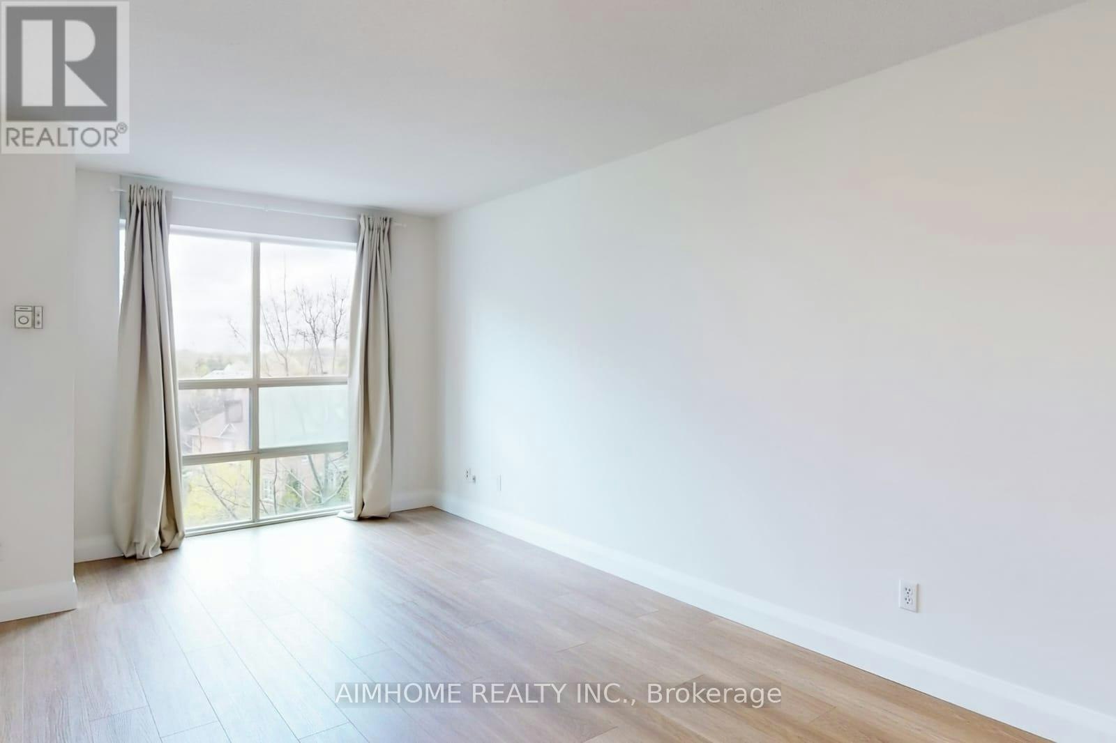 413-3 Ellesmere Street, Richmond Hill, ON, L4B 4N2 - 4