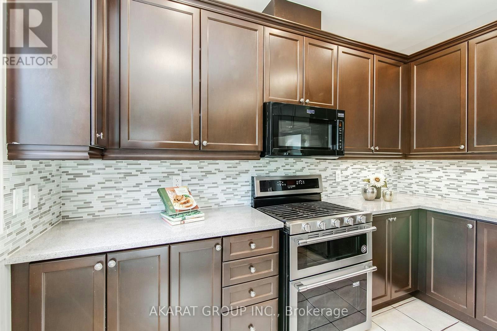 3320 Cline Street, Burlington, ON, L7M 0K4 - 18
