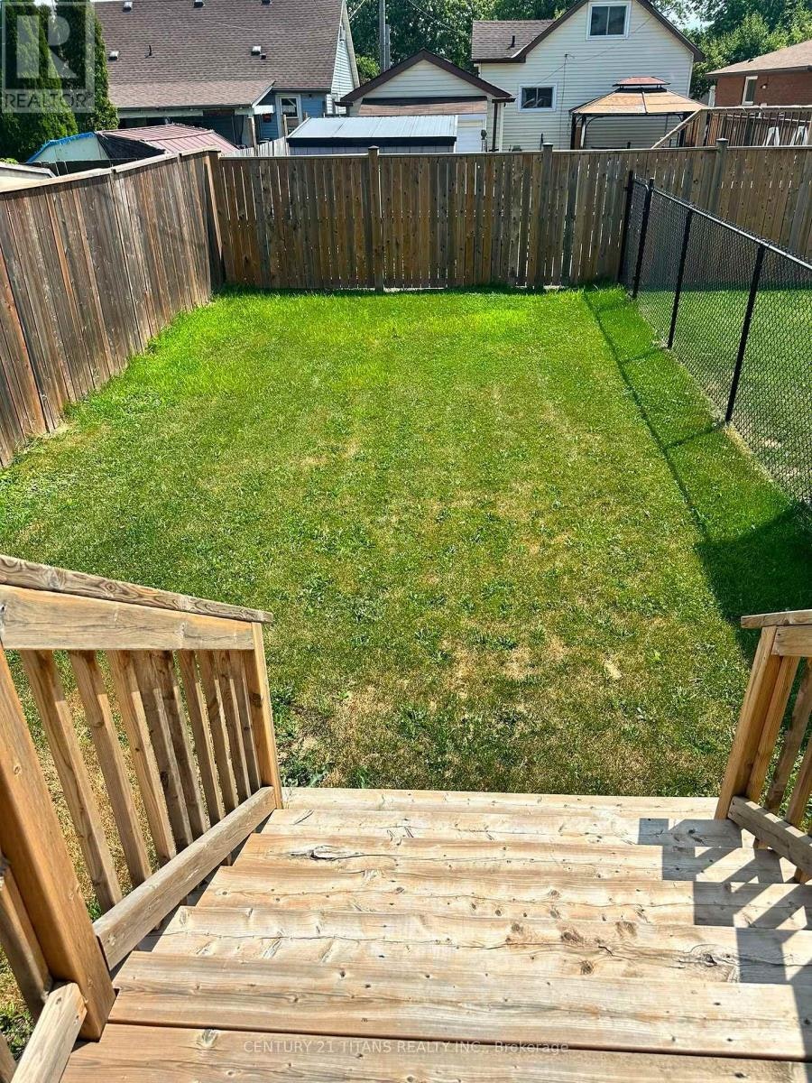 245 Dain Avenue, Welland, ON, L3B 3E7 - 11