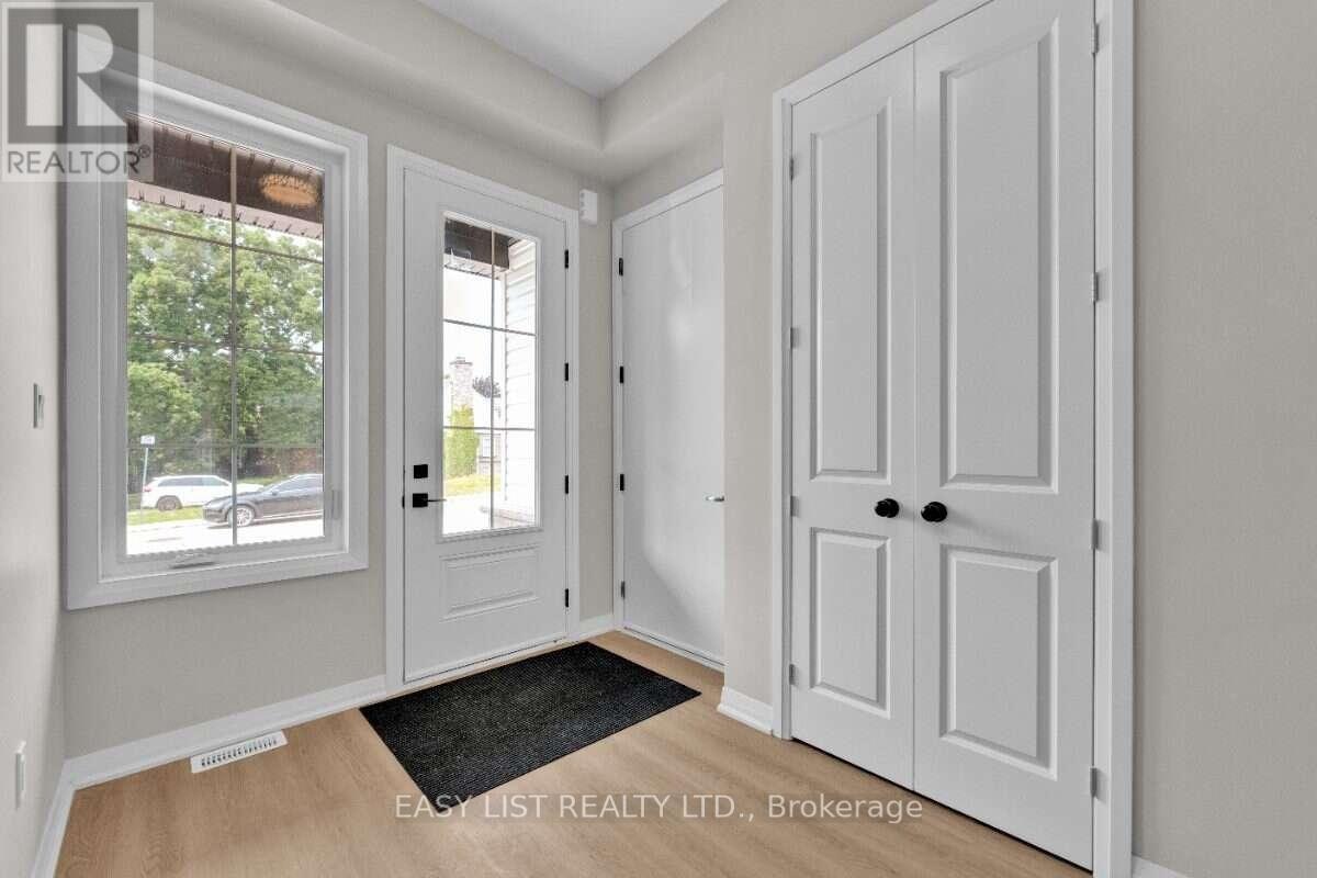 115 Ivy Crescent, Thorold, ON, L2V 0J9 - 2