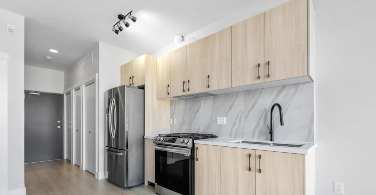 313-14858 60 Avenue, Surrey, BC, V3S 0B5 - 6