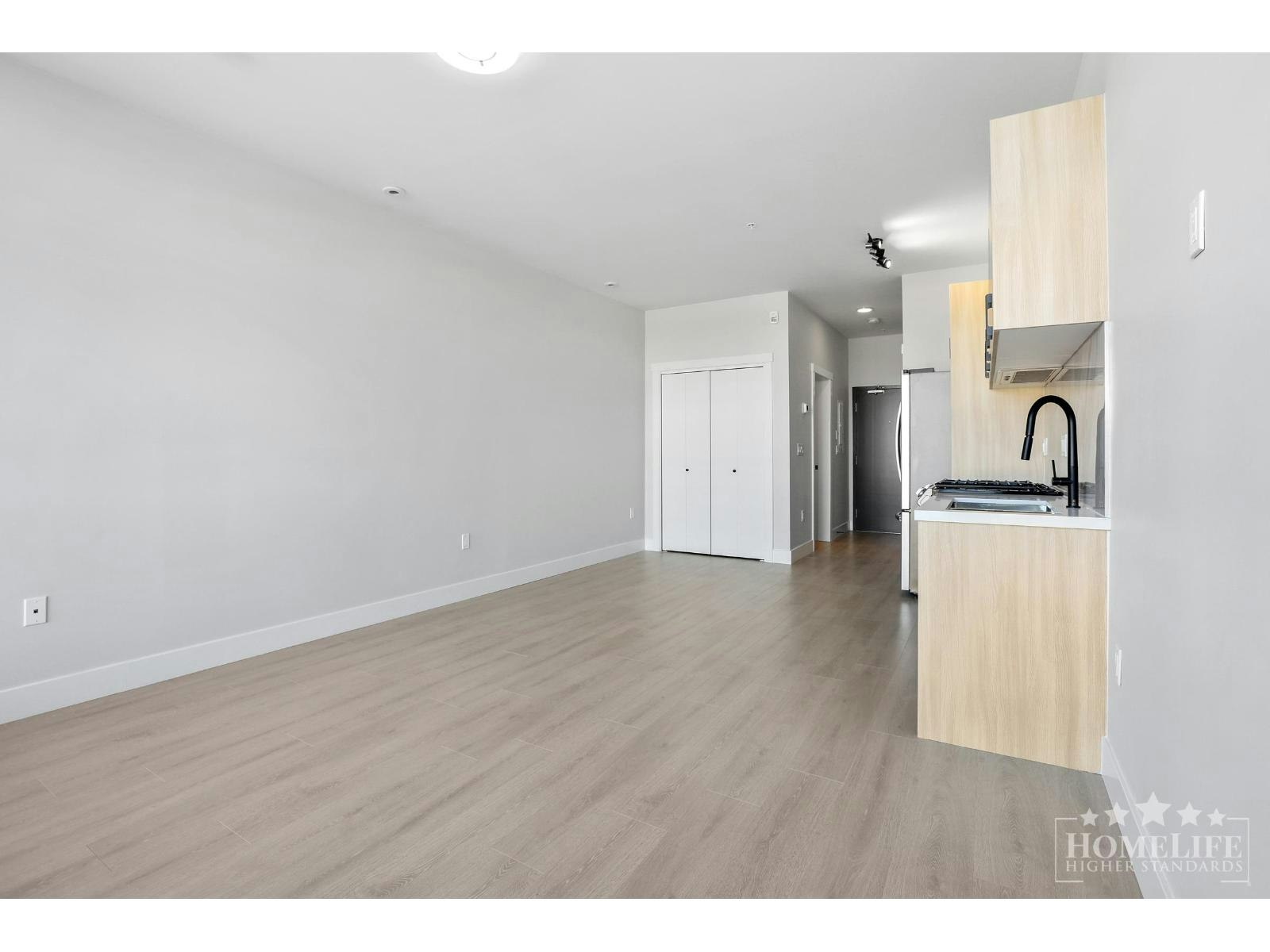 313-14858 60 Avenue, Surrey, BC, V3S 0B5 - 5