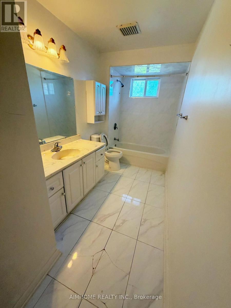 481 Hounslow Avenue, Toronto, ON, M2R 1J1 - 9