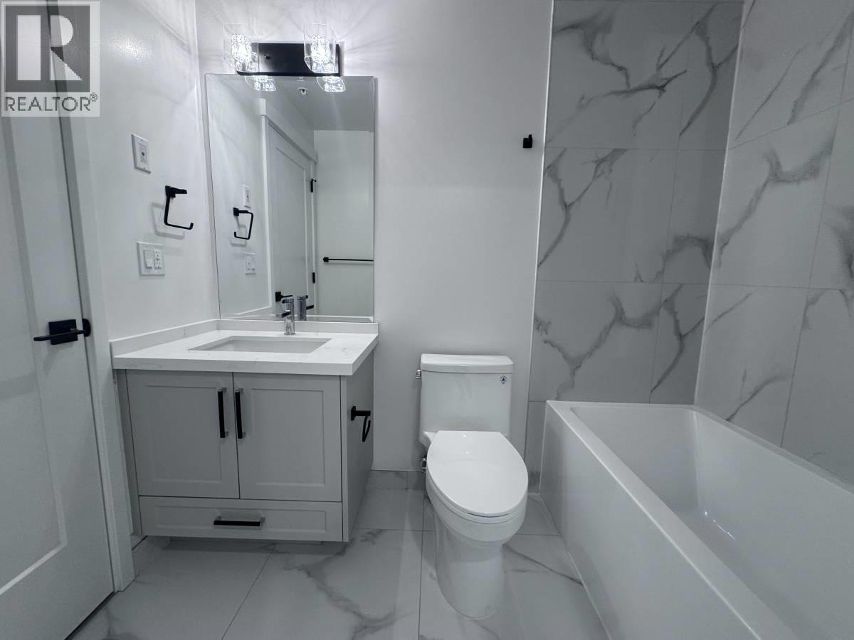 221-12143 223 Street, Maple Ridge, BC, V2W 2B7 - 12