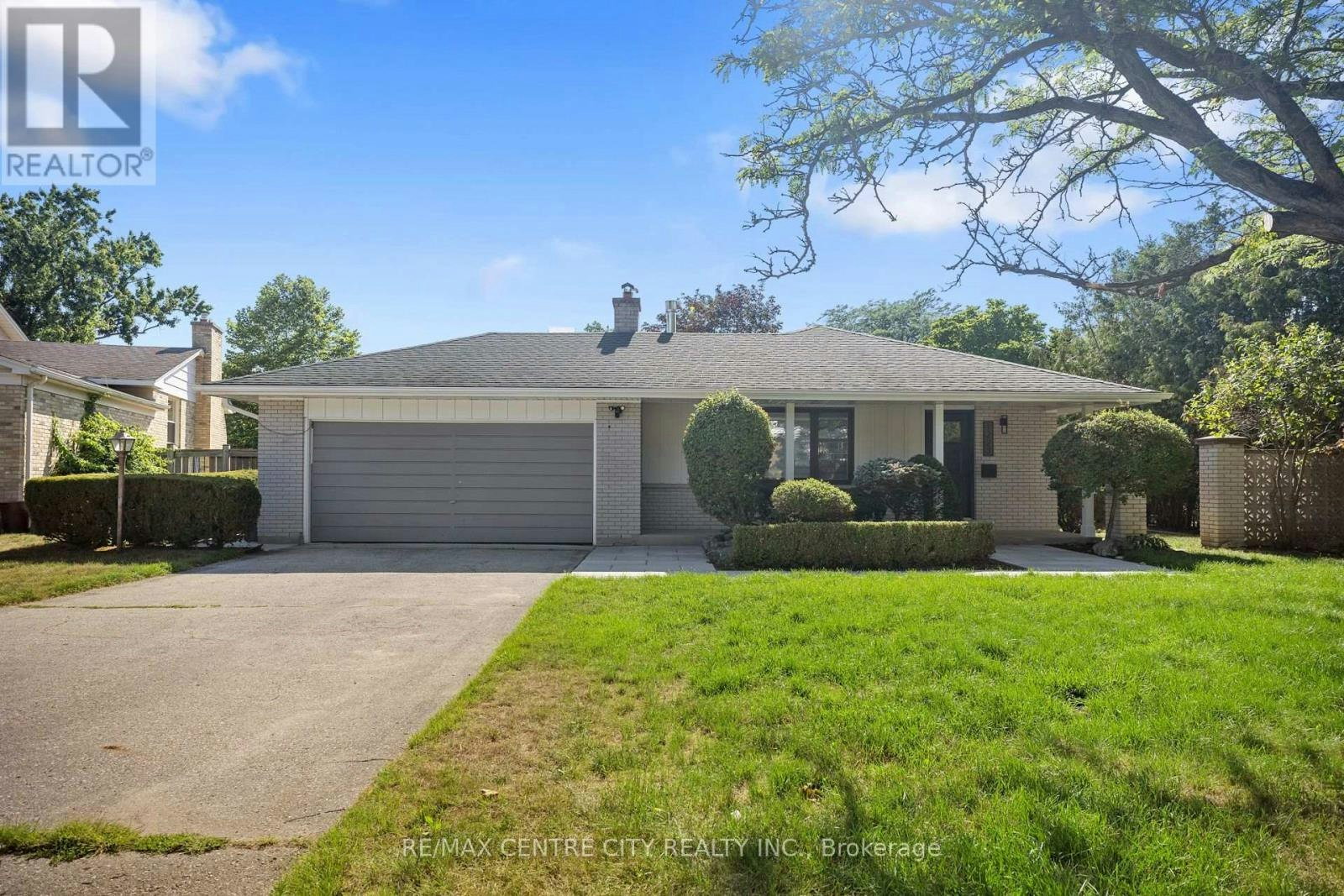 1223 Royal York Road, London, ON, N6H 4A1