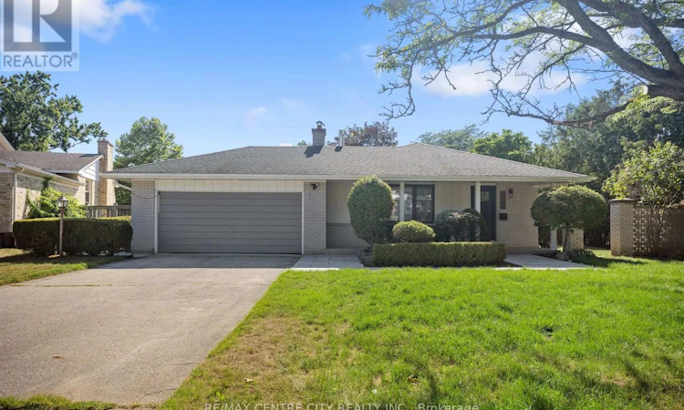 1223 Royal York Road