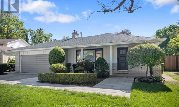 1223 Royal York Road
