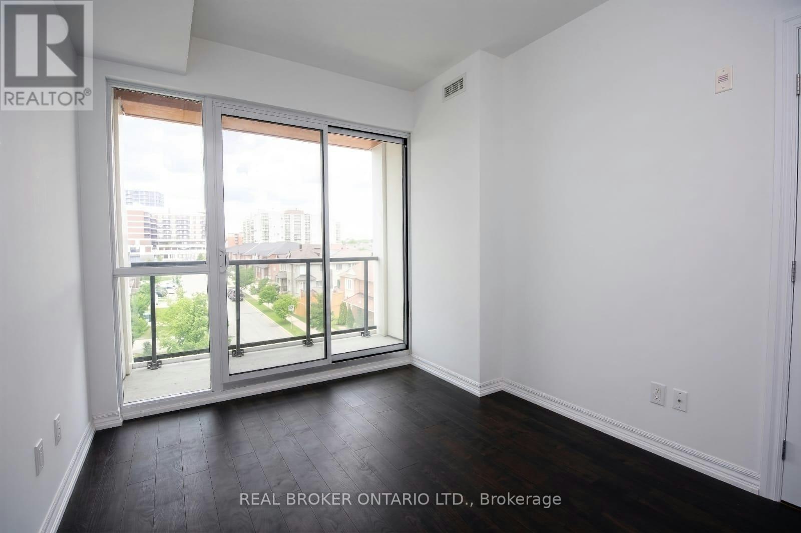 602-5001 Corporate Drive, Burlington, ON, L7L 7L6 - 5